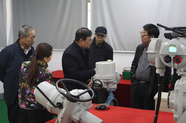 展示廳的參觀現場